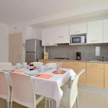 Apartment In Lignano 21656